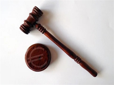 刑事責(zé)任年齡是怎么劃分的？海有名的律師事務(wù)所